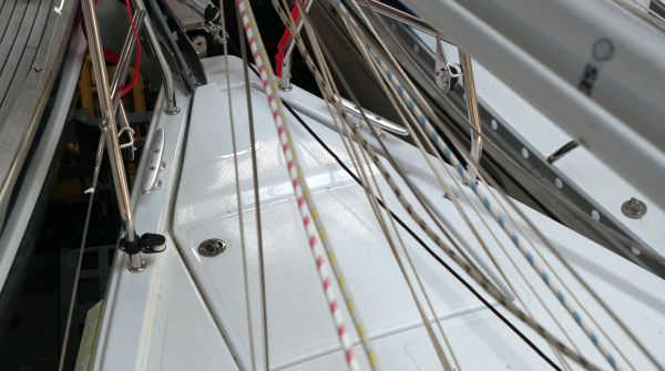 Hanse 315 gebraucht (6).jpg
