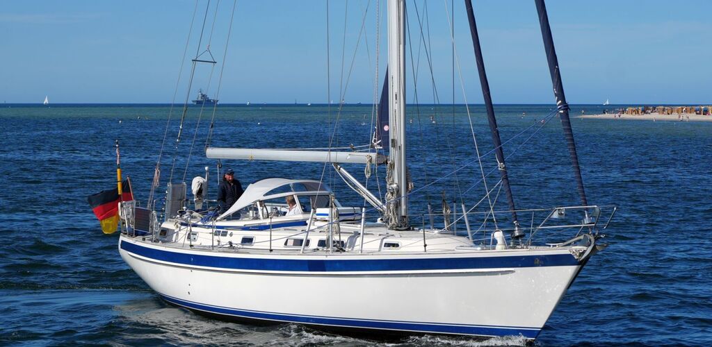 Hallberg-Rassy 42F MK II zu verkaufen