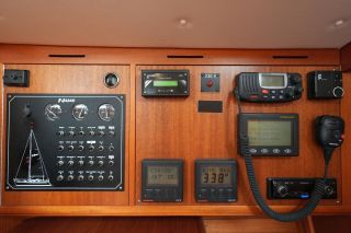 used NAJAD 331 for sale (6).jpg