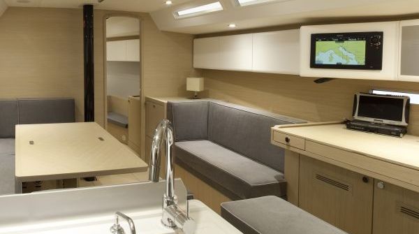 Solaris One 44 light oak interior.jpg
