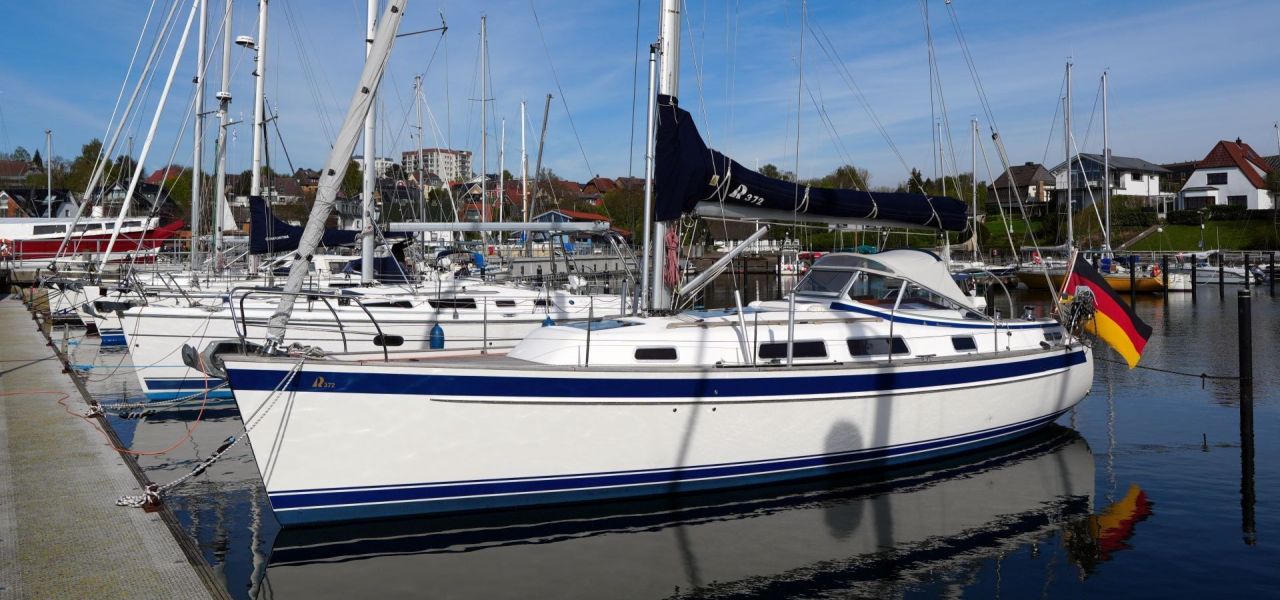 Hallberg-Rassy 372