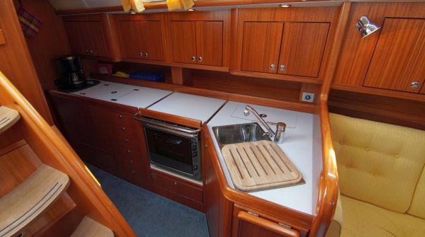 Gebrauchtboot NAJAD 380 (10).jpg