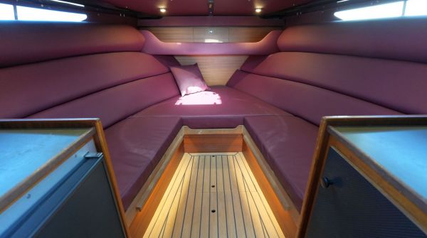 Coronet 22 DC Interieur 001.jpg