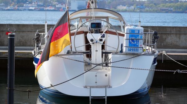 Gebrauchtboot Hallberg-Rassy 372 (12).jpg
