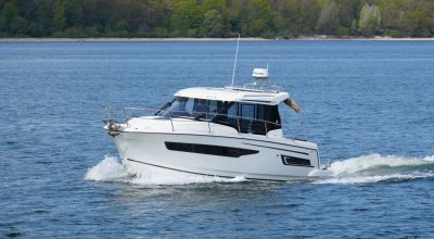 Jeanneau Merry Fisher 895