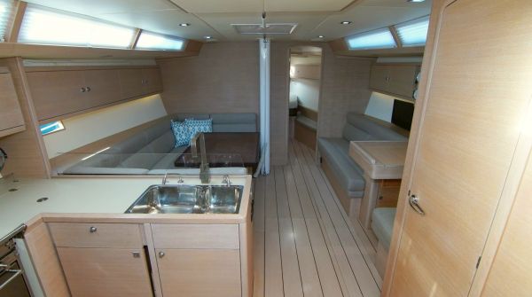used Solaris One 48 for sale (10).jpg