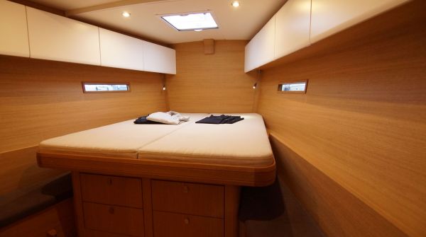 Gebrauchtboot Solaris 44 (25).jpg