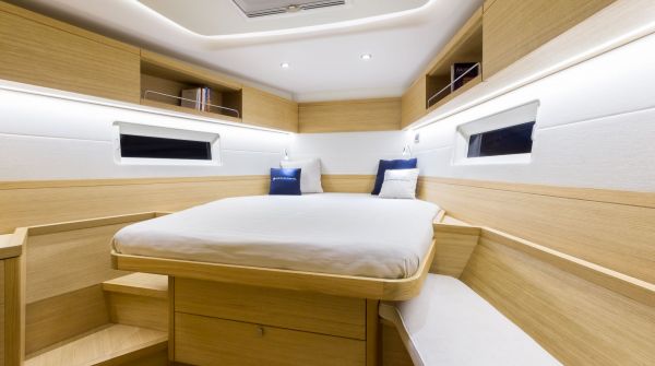 Grand Soleil 46 LC interieur (13).jpg