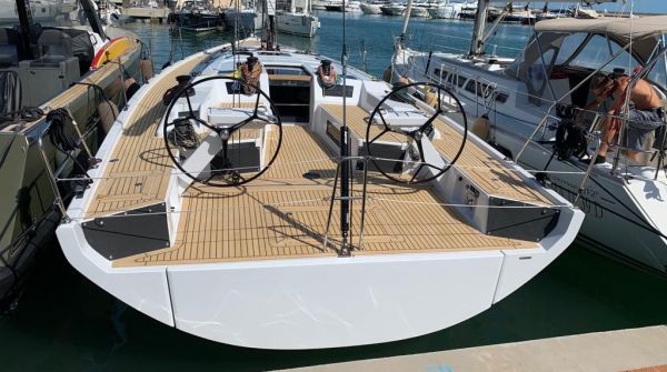 GS44P afloat 004.jpg