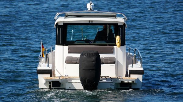Gebrauchtboot Axopar 28 Cabin (2).jpg