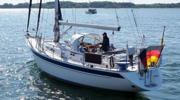 Hallberg-Rassy 42 Frers (1).jpg