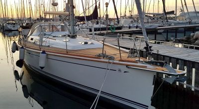 Dufour 44 Performance