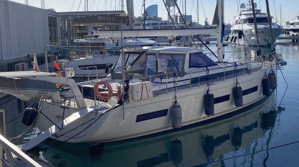 Pre-owned AMEL 50 (10).jpg