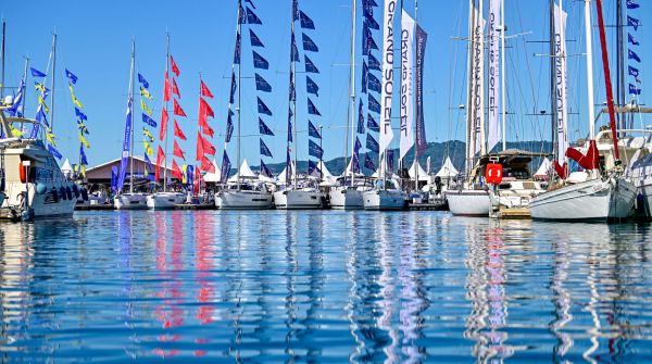 Cannes Yachting Festival (3).jpg