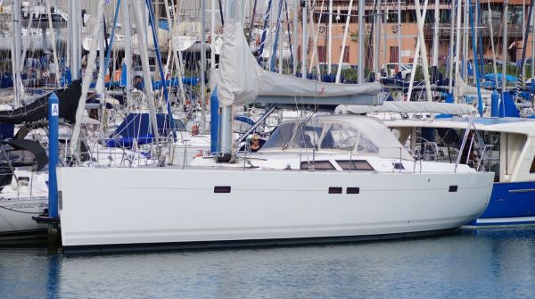 used Hanse 540e for sale 028.jpg