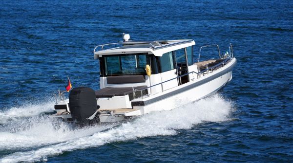 Gebrauchtboot Axopar 28 Cabin (7).jpg