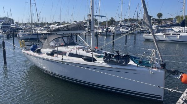 Hanse 315 gebraucht (3).jpg