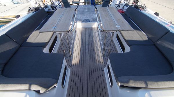 Gebrauchtboot Hanse 630e zu verkaufen (10).jpg
