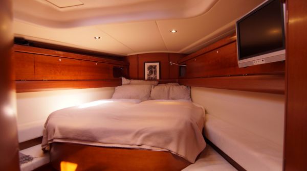 Used Grand Soleil 45 for sale (10).JPG