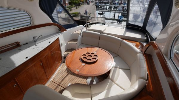 Gebrauchtboot Nidelv 320 Cruiser (7).jpg