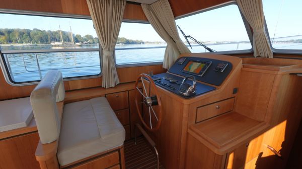 gebrauchte Linssen Grand Sturdy 40.9 Sedan (1).jpg
